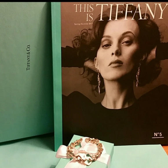 Tiffany & Co. HOST PICK!! - Picture 4 of 4